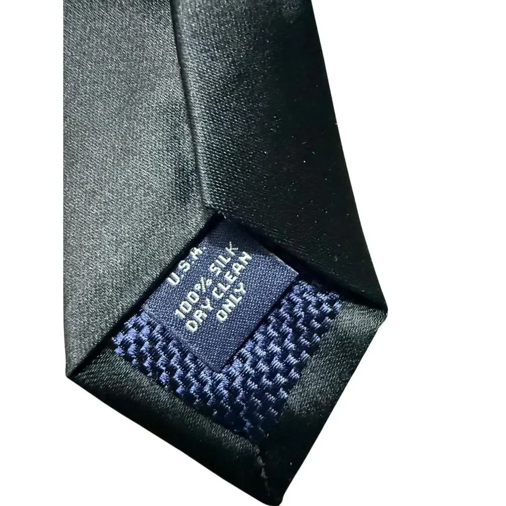 Cremieux Men's Black 100% Silk Necktie